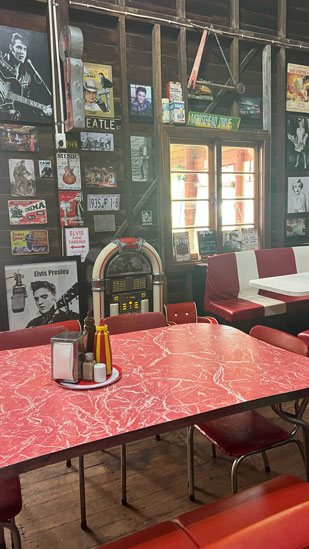 The Sly Fox Diner, Denmark WA